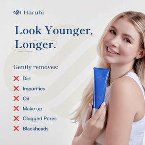 Deep Clean Brightening Foaming Cleanser.